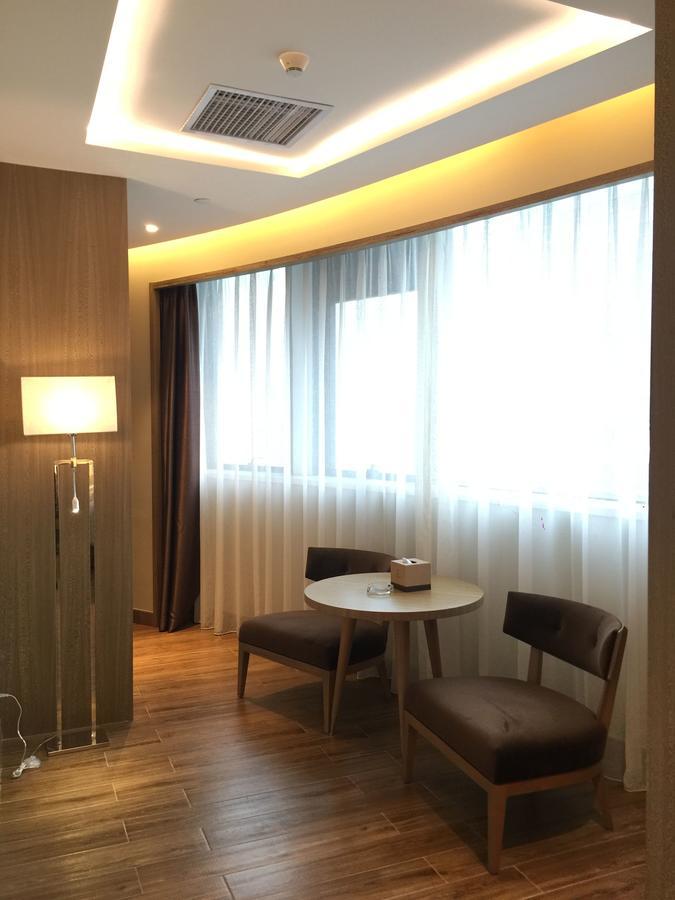 Southern-Club Station 1 Hotel-Free Canton Fair Shuttle Bus Dış mekan fotoğraf